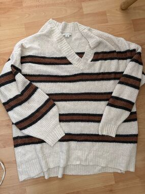 American eagle sweater